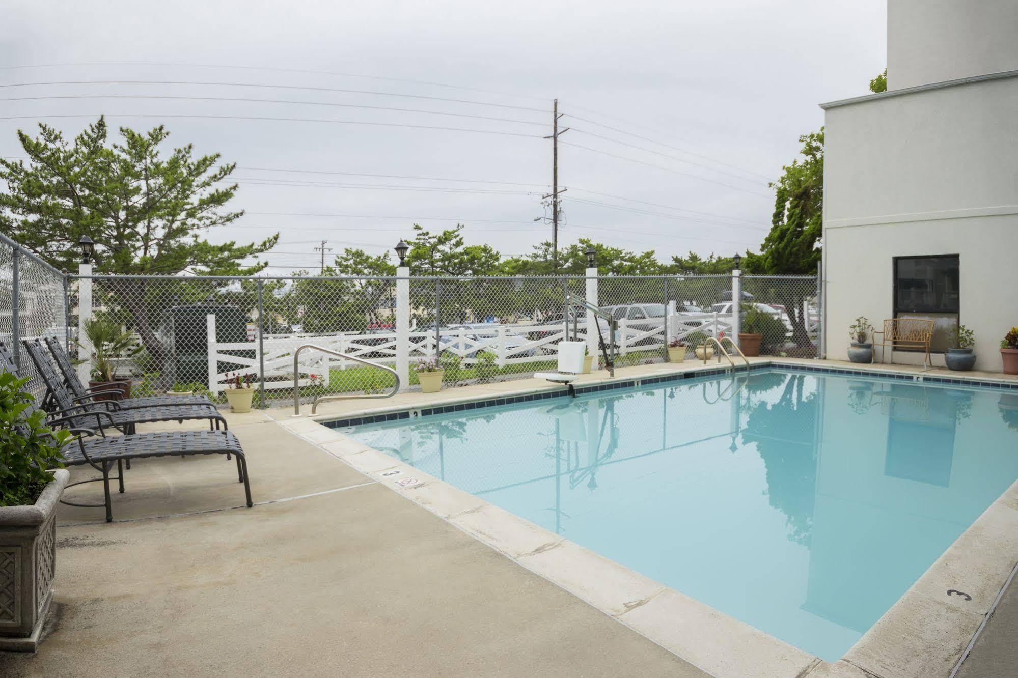 Barefoot Mailman Motel โอเชียนซิตี้ ภายนอก รูปภาพ